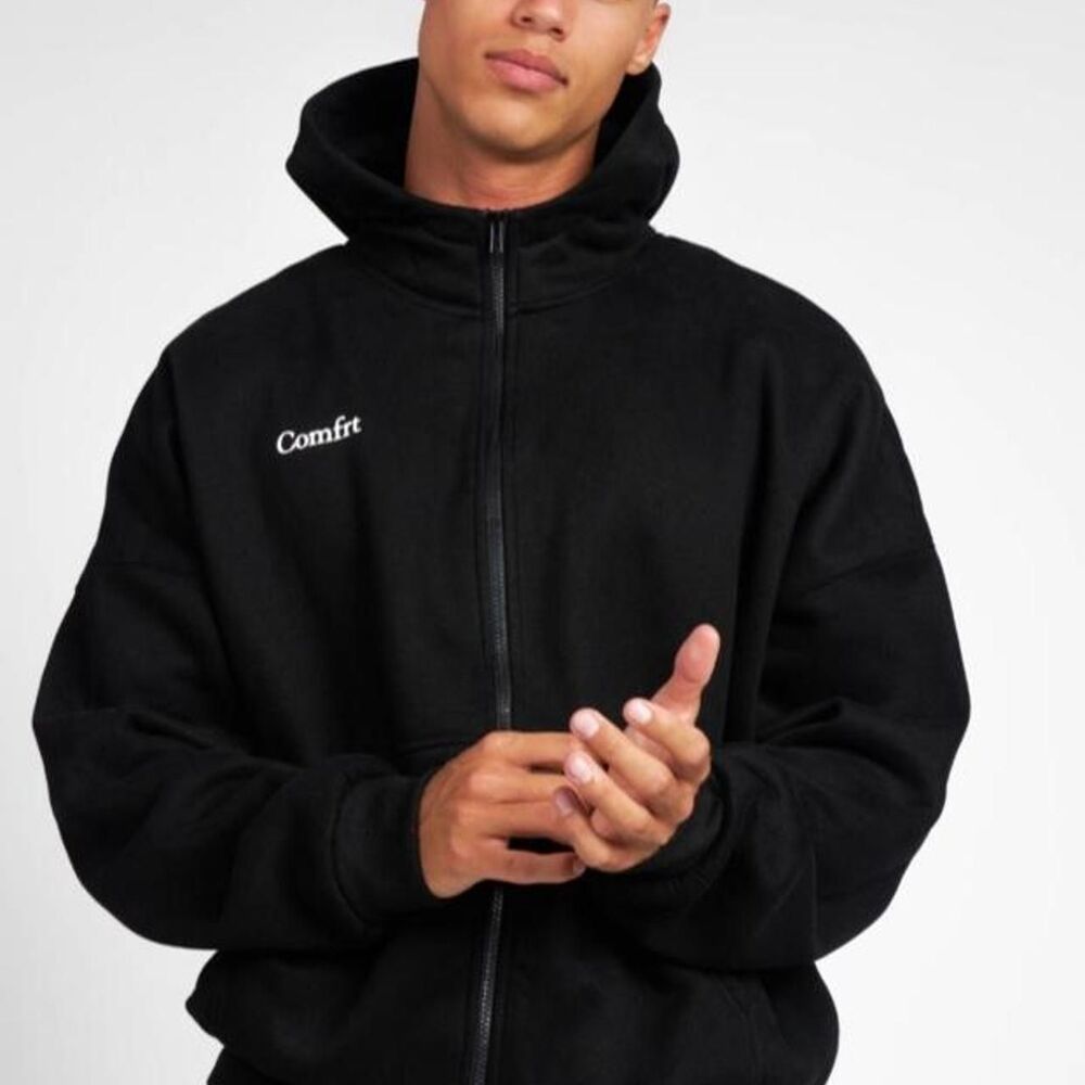 Comfrt Women's Black Hoodie
